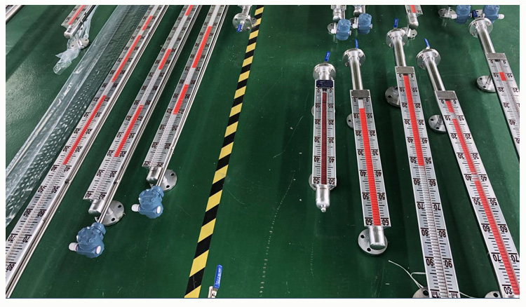 化工儲罐液位計(jì)產(chǎn)品圖